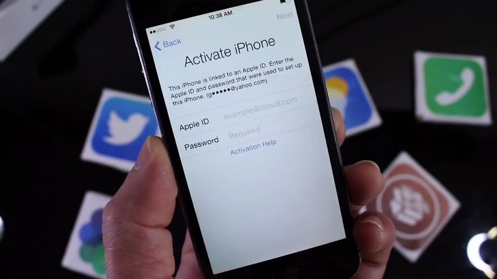iPhone ติดล็อค iCloud