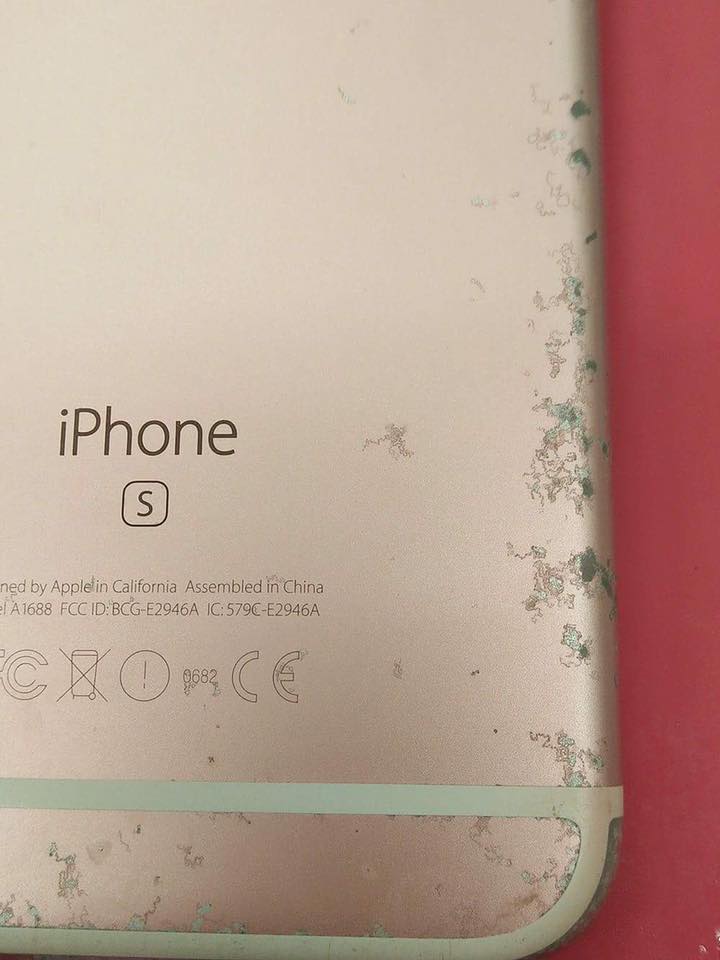 iPhone 6s สีลอก